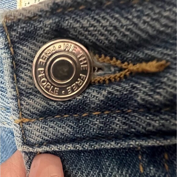 Free People Women Jeans 29 High Rise Wide Leg Blue Distressed Chewed Hem - Picture 15 of 15